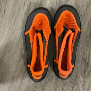Wonder nation boys water shoes